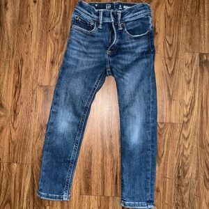 Baby GAP  Skinny Jeans 👖